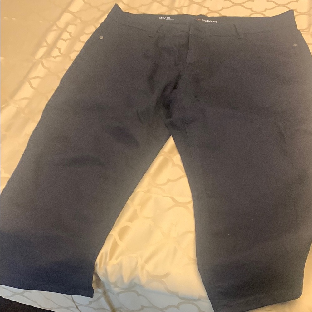 Claiborne BlackTrousers- like new